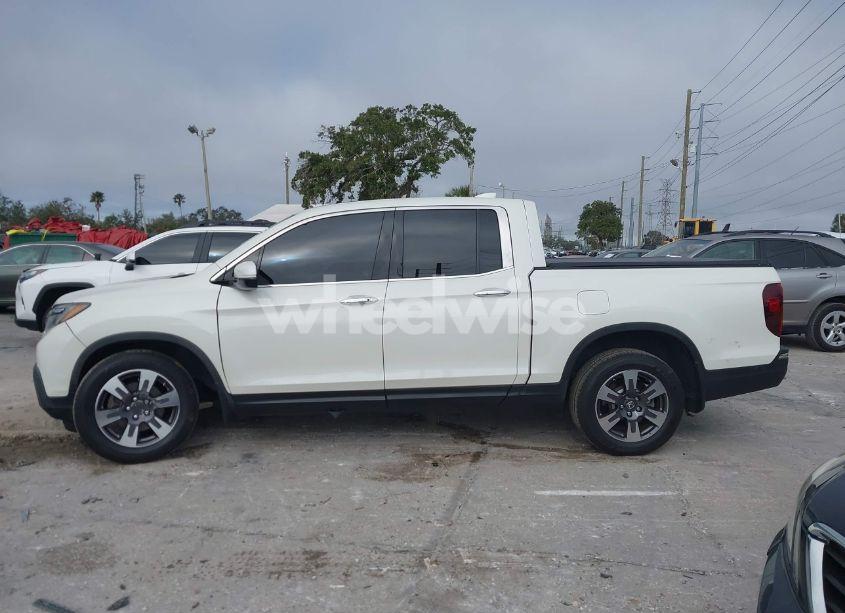 Photo 14 of 2019 Honda Ridgeline RTL-E (VIN 5FPYK3F71KB021695)