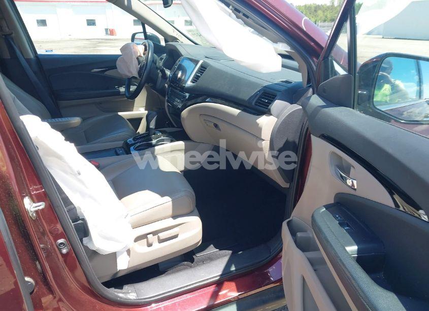 Photo 5 of 2019 Honda Ridgeline RTL-E (VIN 5FPYK3F72KB031085)