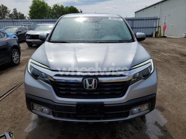 Photo 10 of 2019 HONDA RIDGELINE RTL (VIN 5FPYK3F72KB502829)