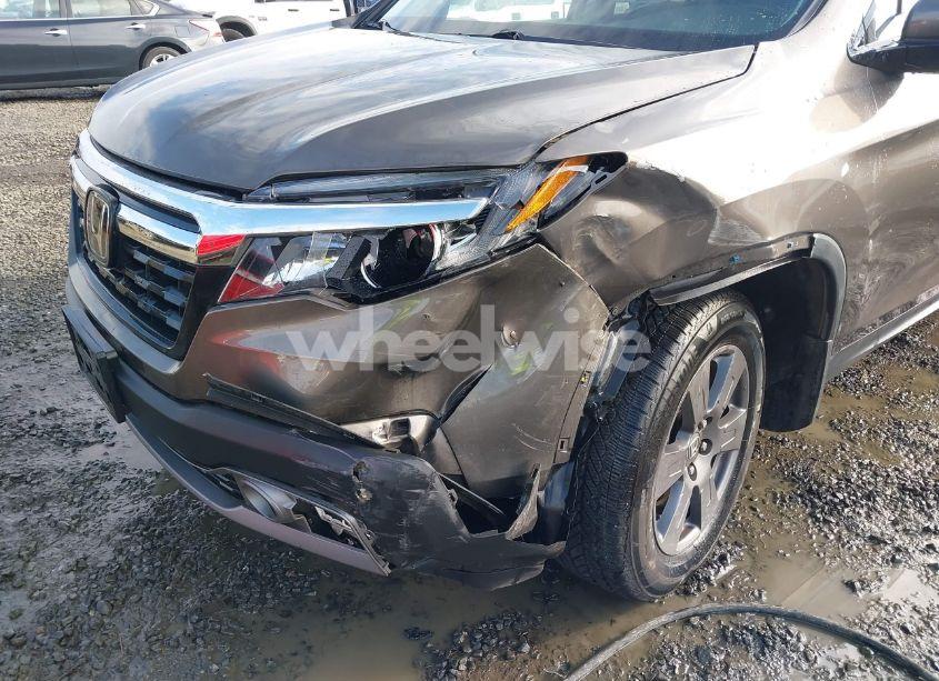 Photo 6 of 2020 Honda Ridgeline RTL-E (VIN 5FPYK3F72LB016183)