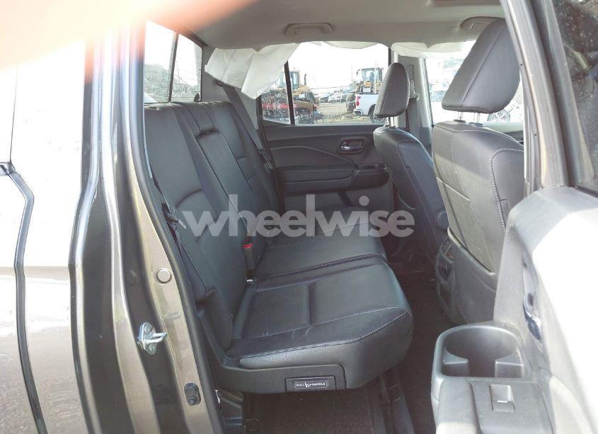 Photo 8 of 2020 Honda Ridgeline RTL-E (VIN 5FPYK3F72LB016183)