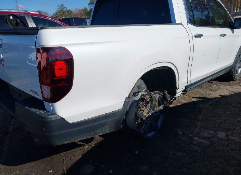 Photo 6 of 2021 Honda Ridgeline RTL-E (VIN 5FPYK3F73MB002147)