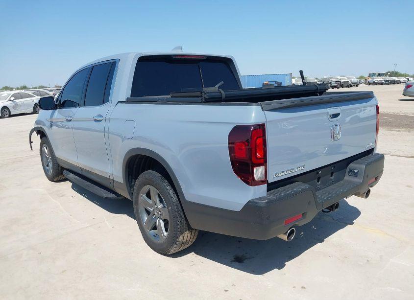 Photo 3 of 2022 Honda Ridgeline RTL-E (VIN 5FPYK3F73NB036347)