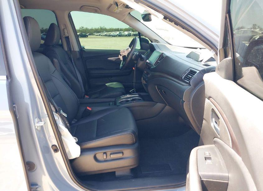 Photo 5 of 2022 Honda Ridgeline RTL-E (VIN 5FPYK3F73NB036347)