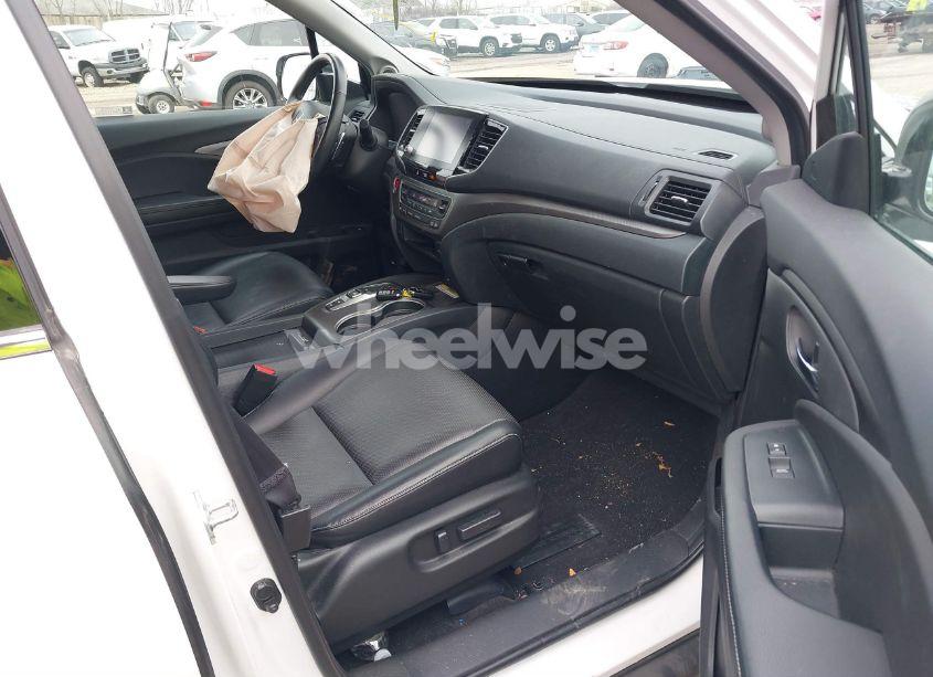 Photo 5 of 2023 Honda Ridgeline RTL-E (VIN 5FPYK3F73PB013699)