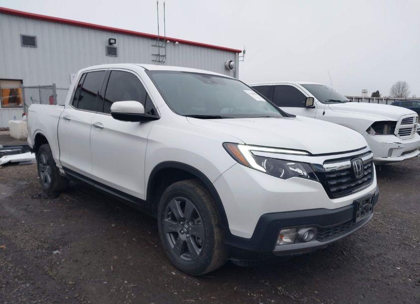 2020 Honda Ridgeline RTL-E (VIN 5FPYK3F74LB014841) main photo