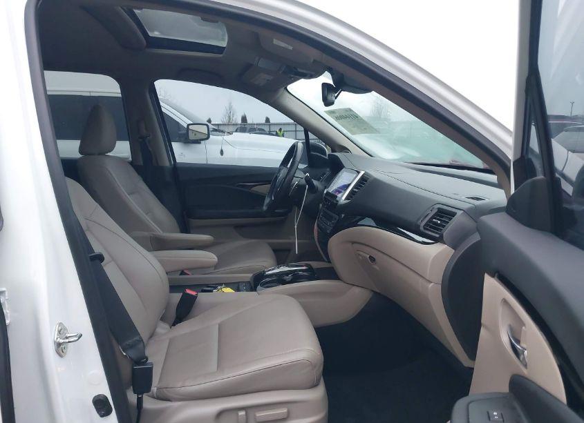 Photo 5 of 2020 Honda Ridgeline RTL-E (VIN 5FPYK3F74LB014841)