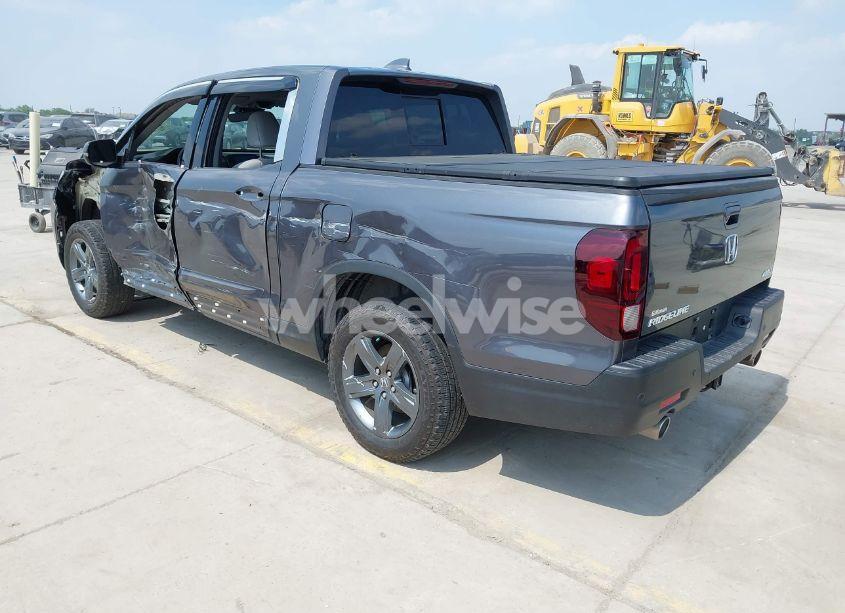 Photo 3 of 2023 Honda Ridgeline RTL-E (VIN 5FPYK3F74PB010763)