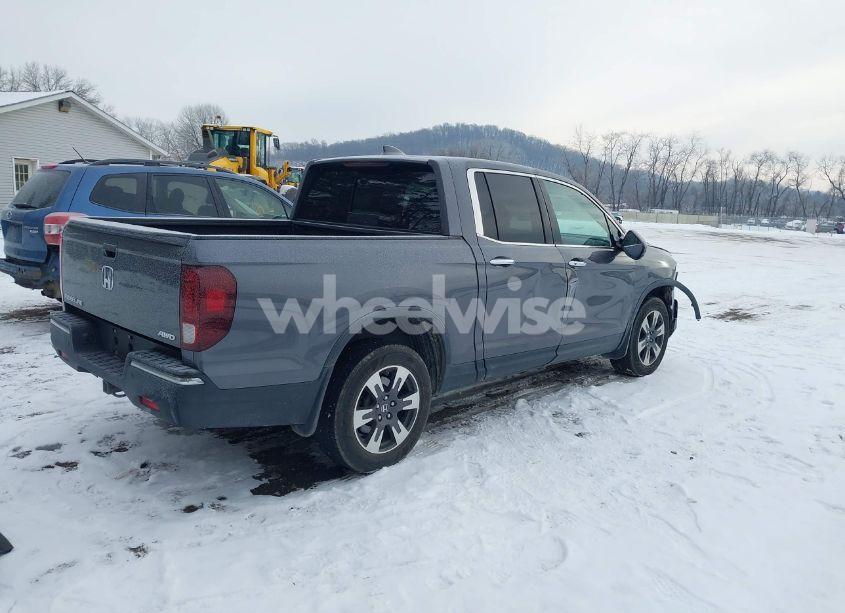 Photo 4 of 2017 Honda Ridgeline RTL-E (VIN 5FPYK3F75HB035253)