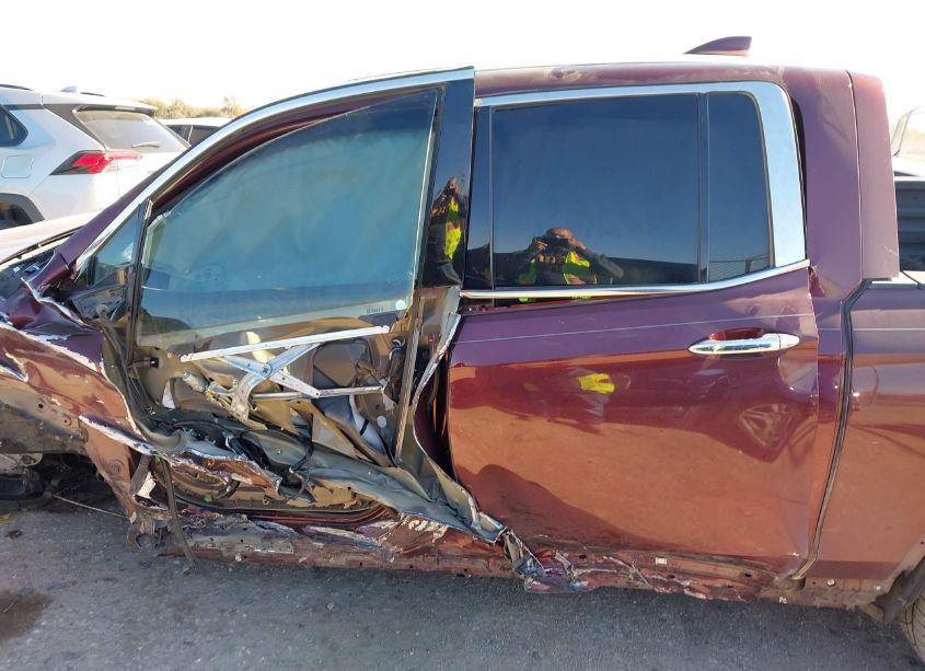 Photo 14 of 2019 Honda Ridgeline RTL-E (VIN 5FPYK3F75KB021506)