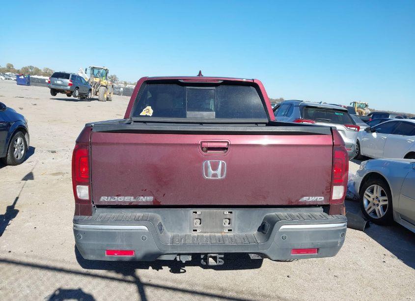 Photo 16 of 2019 Honda Ridgeline RTL-E (VIN 5FPYK3F75KB021506)