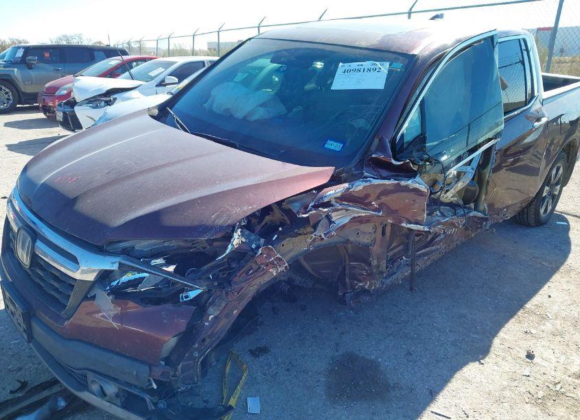 Photo 6 of 2019 Honda Ridgeline RTL-E (VIN 5FPYK3F75KB021506)