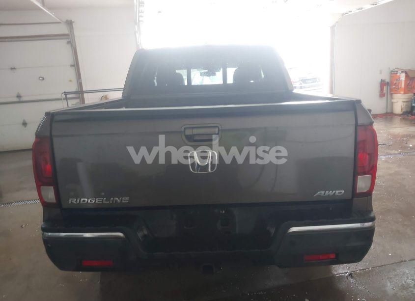 Photo 16 of 2020 Honda Ridgeline RTL-E (VIN 5FPYK3F75LB001516)