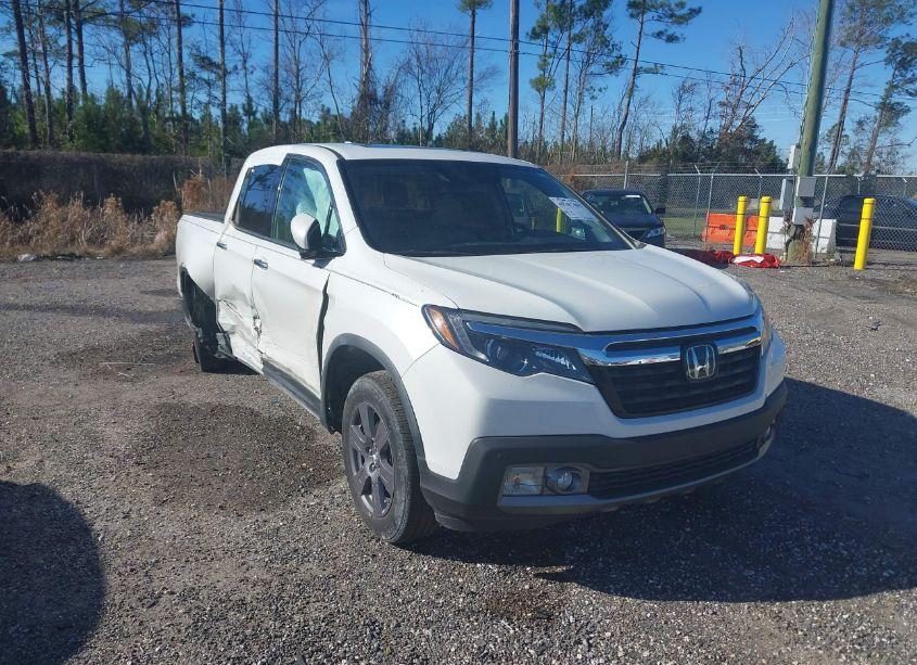 2020 Honda Ridgeline RTL-E (VIN 5FPYK3F75LB002648) main photo