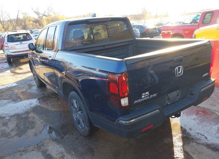 Photo 3 of 2020 Honda Ridgeline RTL-E (VIN 5FPYK3F75LB016078)