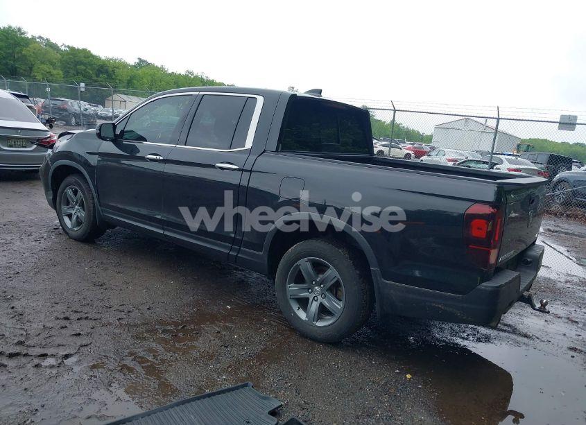Photo 3 of 2021 Honda Ridgeline RTL-E (VIN 5FPYK3F75MB015370)