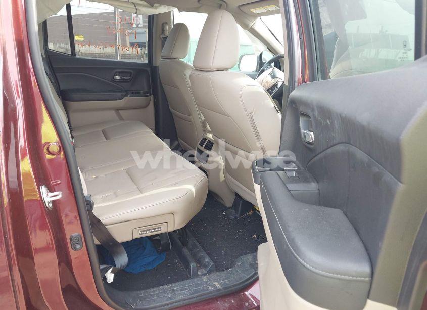 Photo 8 of 2018 Honda Ridgeline RTL-E (VIN 5FPYK3F76JB004521)