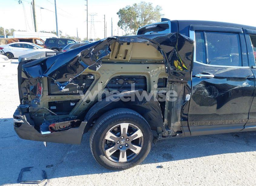 Photo 6 of 2018 Honda Ridgeline RTL-E (VIN 5FPYK3F76JB011291)