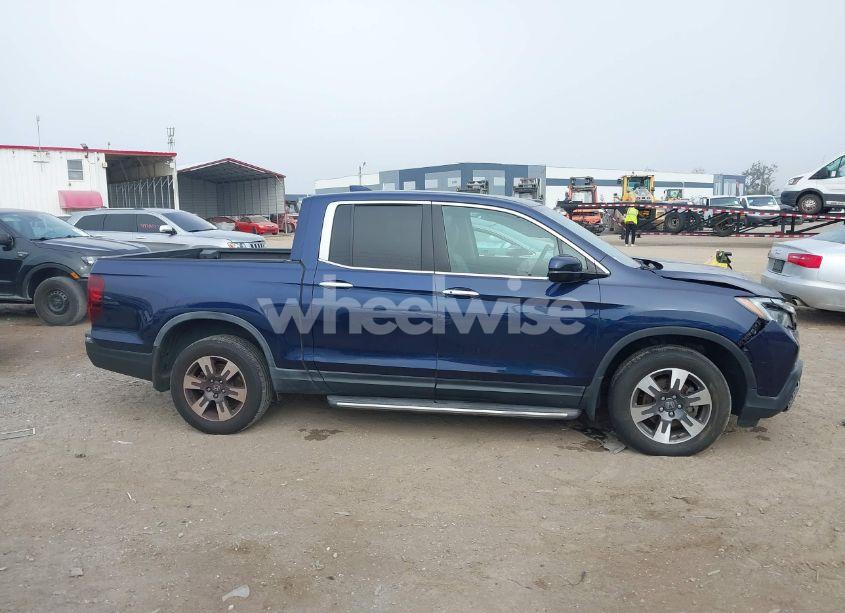 Photo 13 of 2019 Honda Ridgeline RTL-E (VIN 5FPYK3F76KB004584)