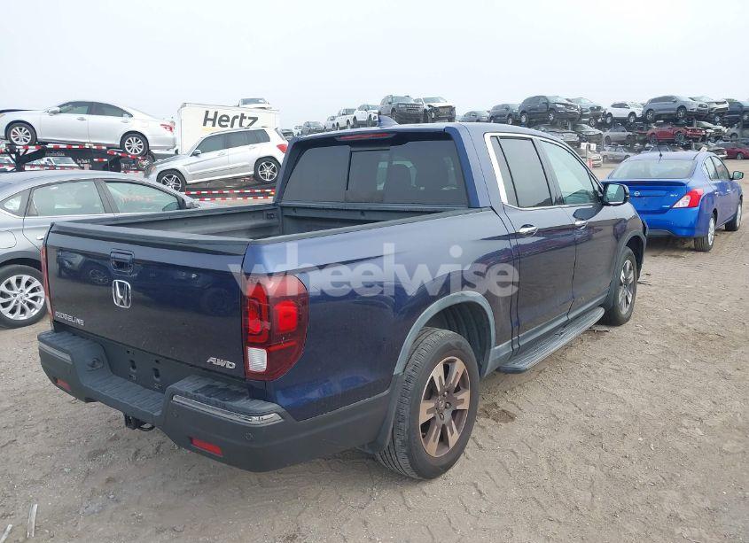 Photo 4 of 2019 Honda Ridgeline RTL-E (VIN 5FPYK3F76KB004584)