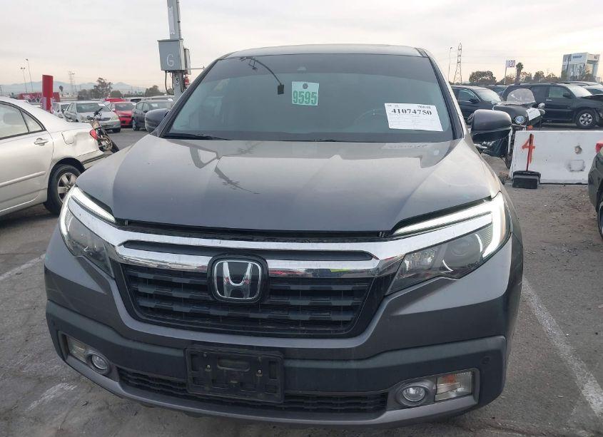 Photo 12 of 2019 Honda Ridgeline RTL-E (VIN 5FPYK3F76KB037567)