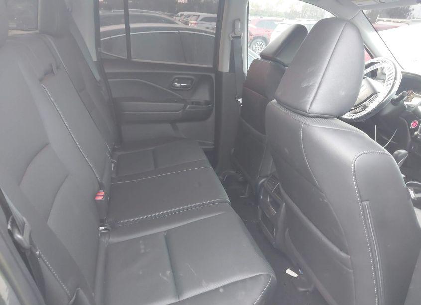 Photo 8 of 2019 Honda Ridgeline RTL-E (VIN 5FPYK3F76KB037567)