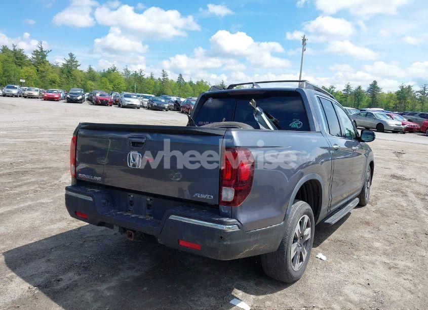 Photo 4 of 2017 Honda Ridgeline RTL-E (VIN 5FPYK3F77HB003274)