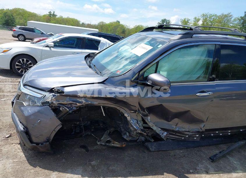Photo 6 of 2017 Honda Ridgeline RTL-E (VIN 5FPYK3F77HB003274)