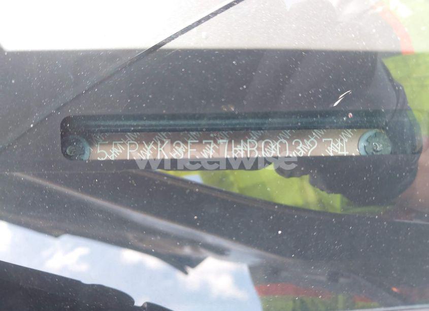 Photo 9 of 2017 Honda Ridgeline RTL-E (VIN 5FPYK3F77HB003274)