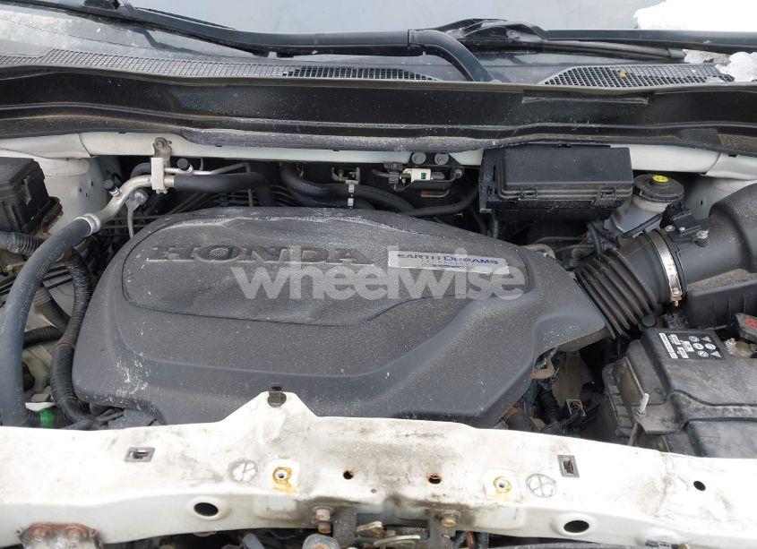 Photo 10 of 2019 Honda Ridgeline RTL-E (VIN 5FPYK3F77KB007879)