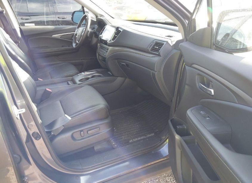 Photo 5 of 2023 Honda Ridgeline RTL-E (VIN 5FPYK3F77PB038489)