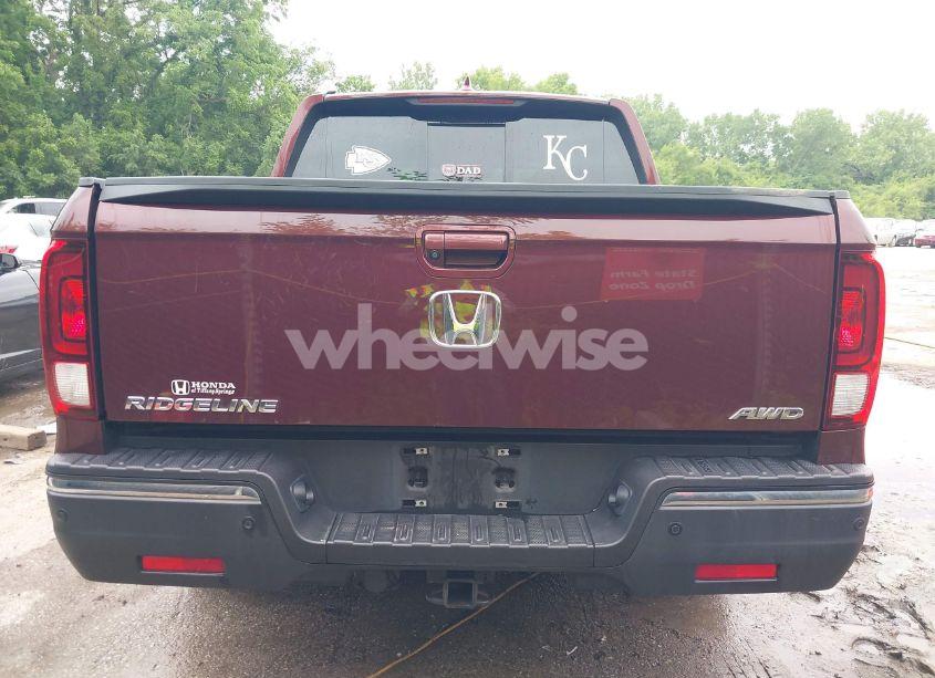 Photo 16 of 2019 Honda Ridgeline RTL-E (VIN 5FPYK3F78KB004781)