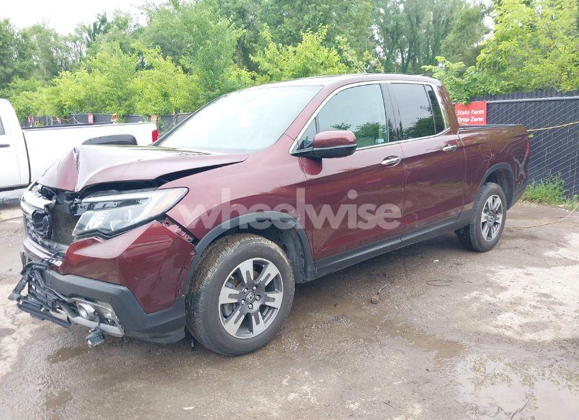 Photo 2 of 2019 Honda Ridgeline RTL-E (VIN 5FPYK3F78KB004781)