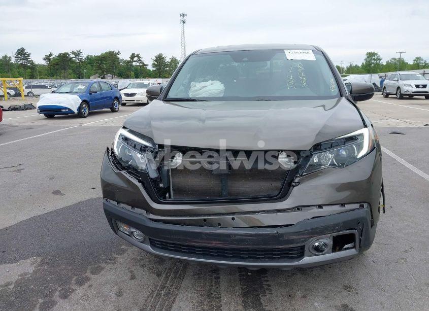 Photo 6 of 2020 Honda Ridgeline RTL-E (VIN 5FPYK3F78LB001882)