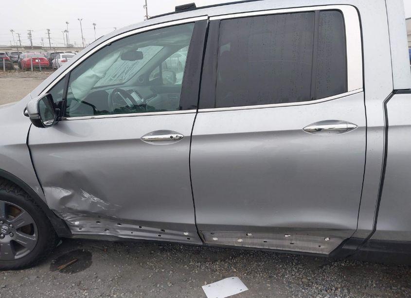 Photo 15 of 2020 Honda Ridgeline RTL-E (VIN 5FPYK3F78LB002708)