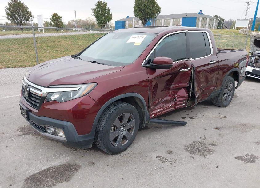 Photo 2 of 2020 Honda Ridgeline RTL-E (VIN 5FPYK3F79LB016455)