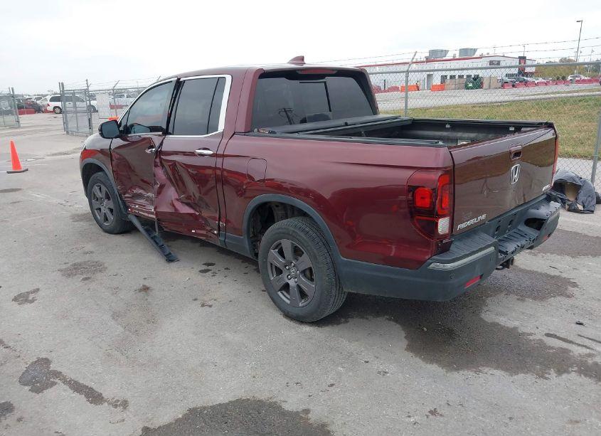 Photo 3 of 2020 Honda Ridgeline RTL-E (VIN 5FPYK3F79LB016455)
