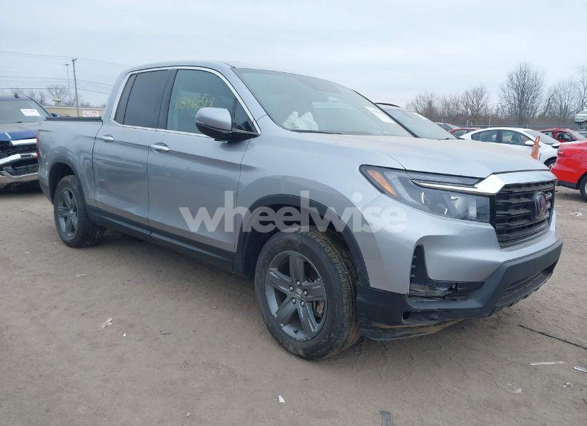 2021 Honda Ridgeline RTL-E (VIN 5FPYK3F79MB010091) main photo