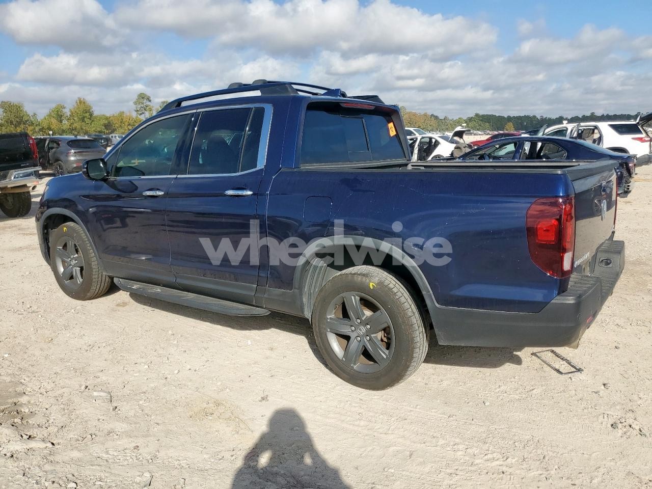 Photo 2 of 2023 HONDA RIDGELINE RTL-E (VIN 5FPYK3F79PB025744)