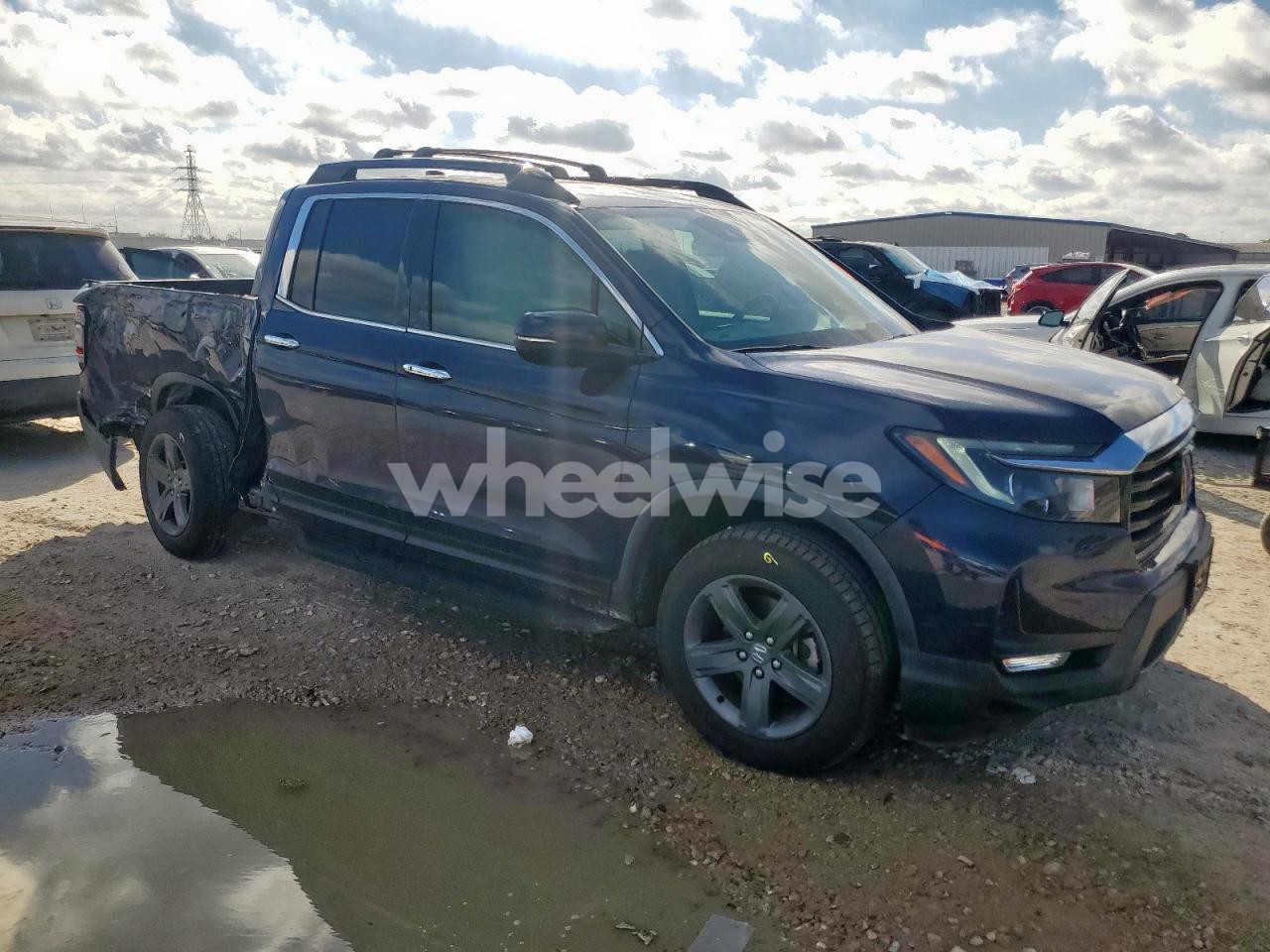Photo 4 of 2023 HONDA RIDGELINE RTL-E (VIN 5FPYK3F79PB025744)