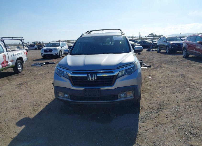 Photo 13 of 2017 Honda Ridgeline RTL-E (VIN 5FPYK3F7XHB033904)