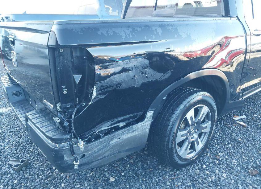 Photo 21 of 2018 Honda Ridgeline RTL-E (VIN 5FPYK3F7XJB013514)