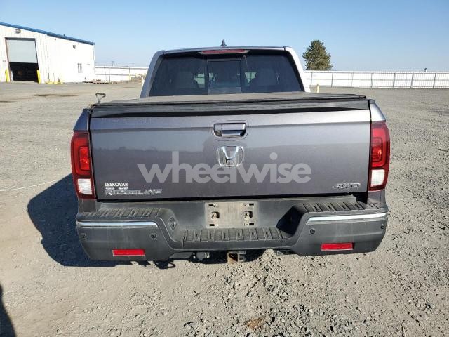 Photo 2 of 2019 HONDA RIDGELINE RTL (VIN 5FPYK3F7XKB015331)