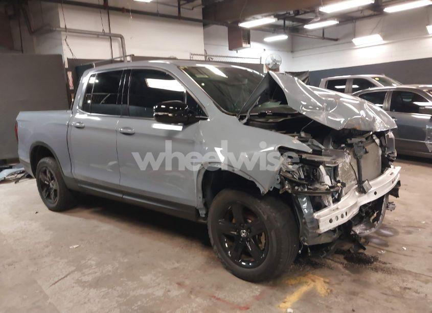 2022 Honda Ridgeline BLACK EDITION (VIN 5FPYK3F80NB032006) main photo