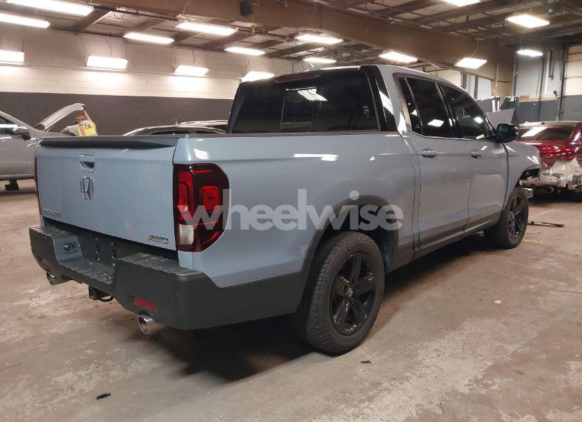 Photo 4 of 2022 Honda Ridgeline BLACK EDITION (VIN 5FPYK3F80NB032006)