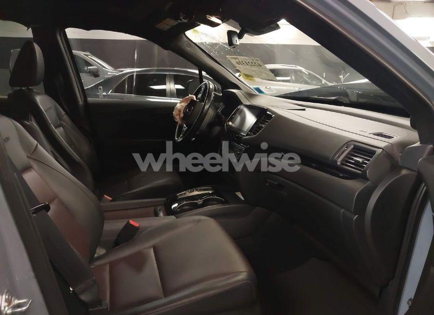 Photo 5 of 2022 Honda Ridgeline BLACK EDITION (VIN 5FPYK3F80NB032006)