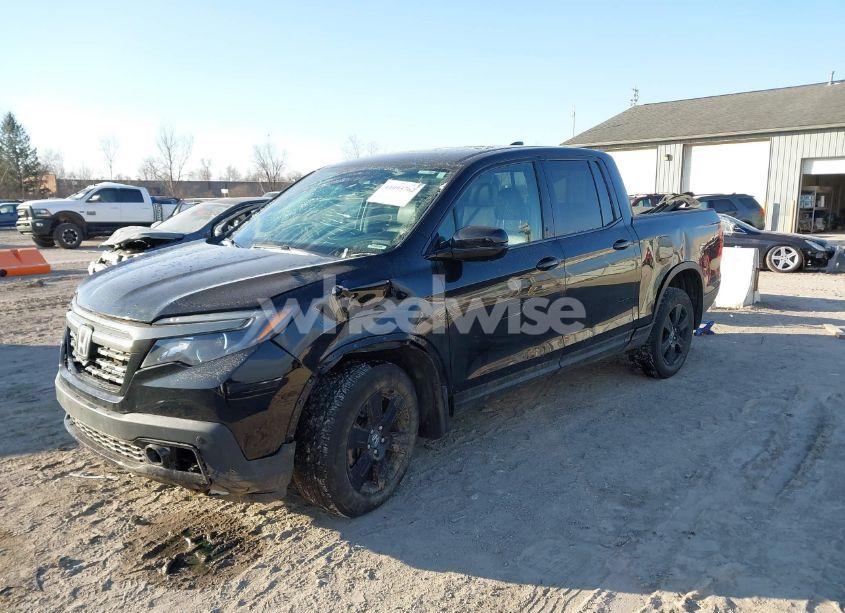 Photo 2 of 2017 Honda Ridgeline BLACK EDITION (VIN 5FPYK3F81HB034352)