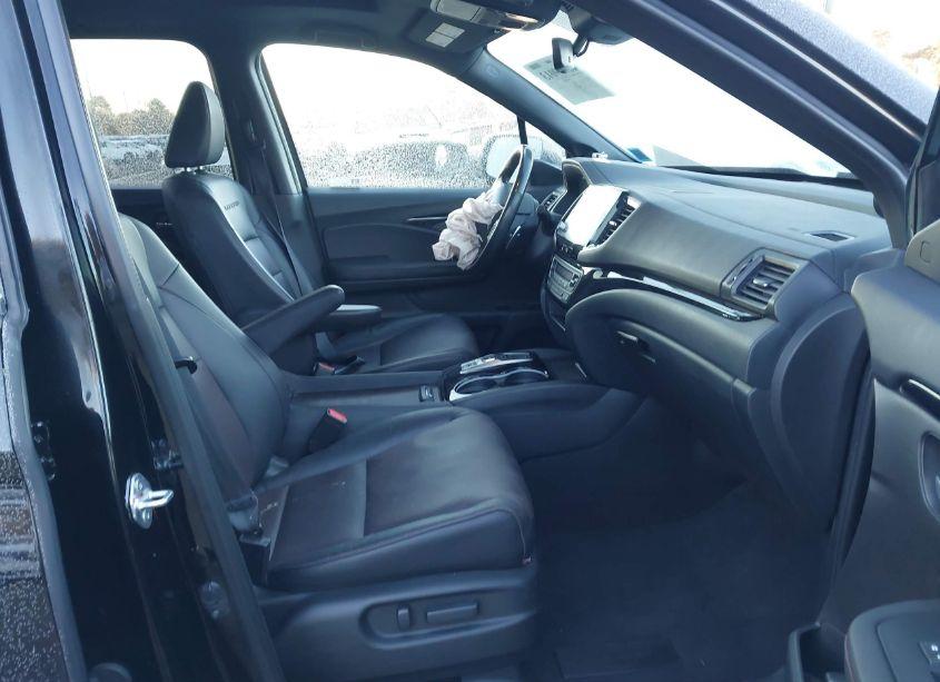 Photo 5 of 2022 Honda Ridgeline BLACK EDITION (VIN 5FPYK3F83NB036079)