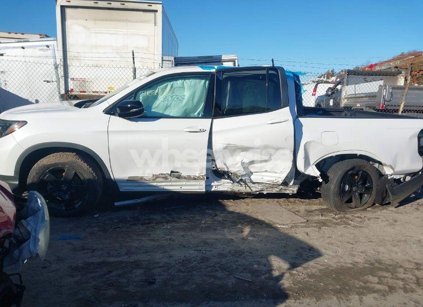 Photo 14 of 2024 Honda Ridgeline BLACK EDITION (VIN 5FPYK3F83RB000219)