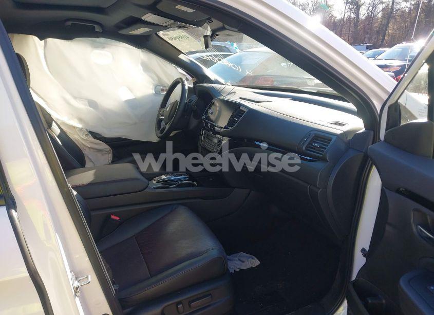 Photo 5 of 2024 Honda Ridgeline BLACK EDITION (VIN 5FPYK3F83RB000219)